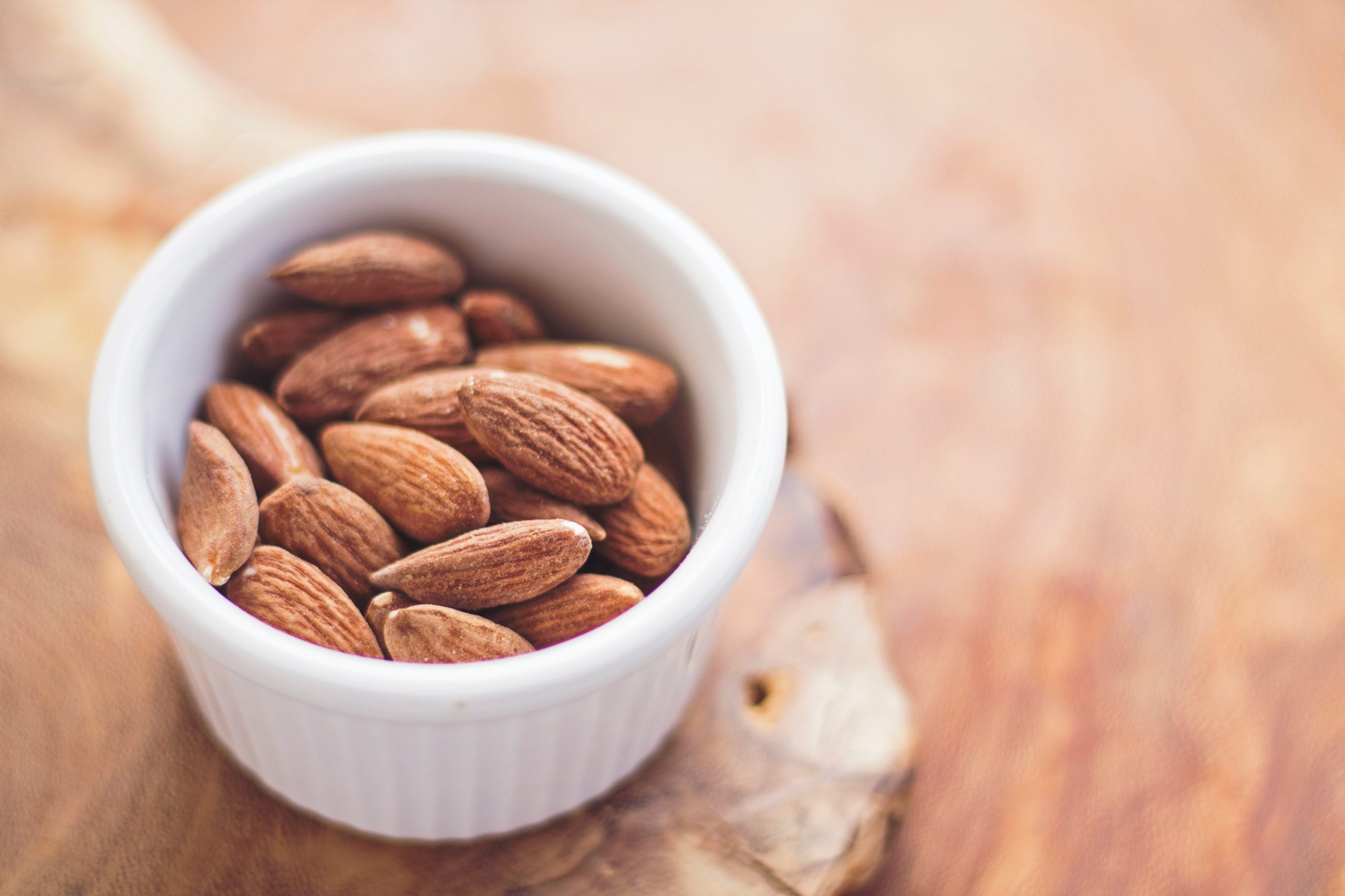 Picture of a small bowl of almonds