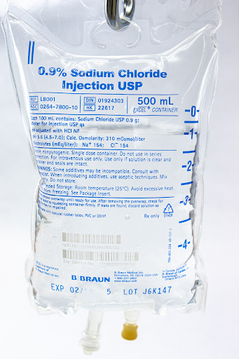 “0.9% Sodium Chloride in 500 ml” by Deanna Hoyord, Chippewa Valley Technical College is licensed under CC BY 4.0 Photo showing 0.9% Normal Saline in 500 mL bag
